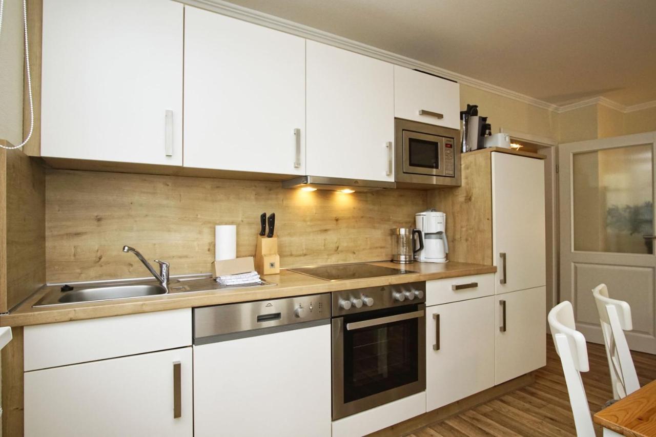 Mit Meerblick Und Balkon, Gratis Nutzung Vom Ahoi Erlebnisbad Und Sauna In Sellin - Meeresblick Fewo 38 Goehren (Ruegen) Exterior foto
